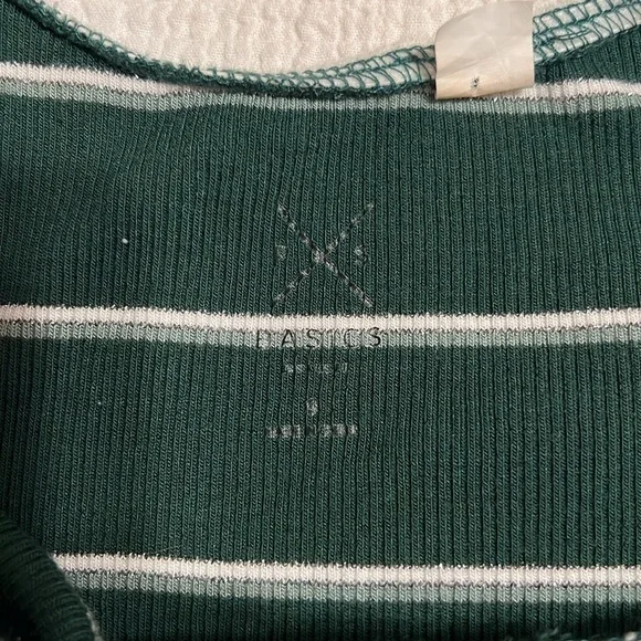 Green tank top and tube top bundle - Picture 2 of 3